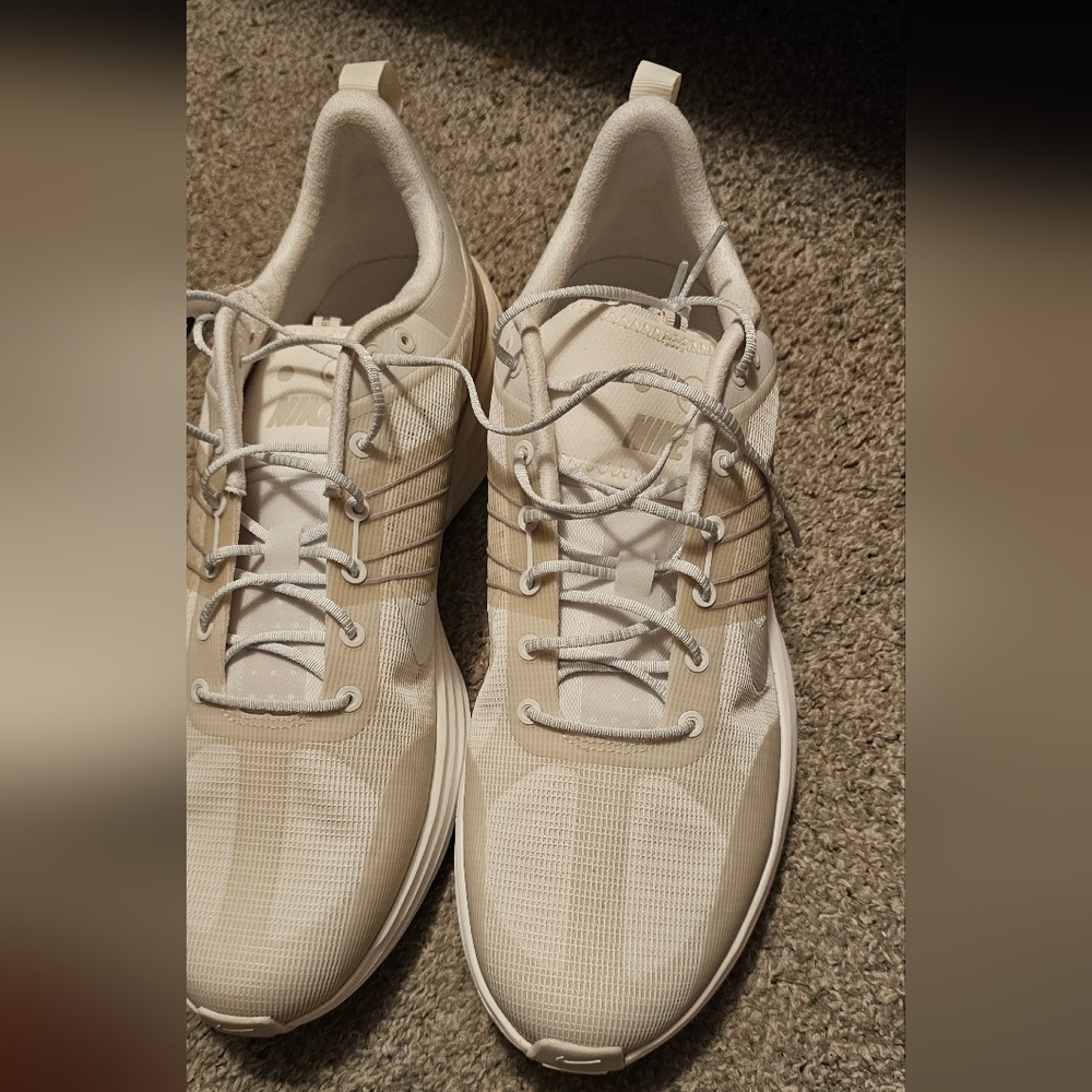 Nike Lunar Roam